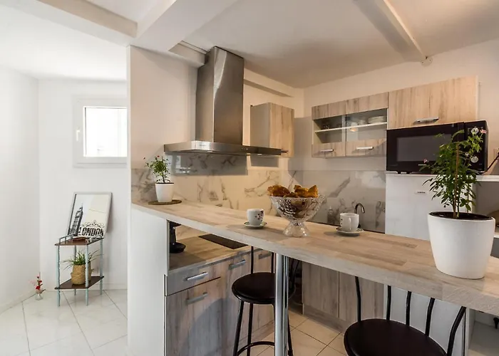 Apartman T2 Bis Lumineux Avec Parking Prive * Wifi*netflix*